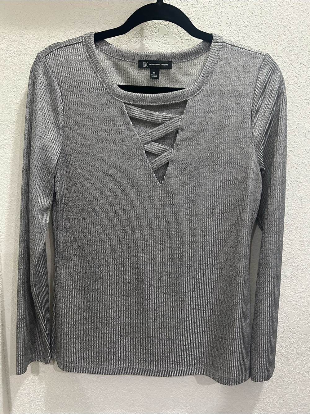 INC International Concepts Gray Ribbed Long-Sleeve Top with Crisscross V-Neck